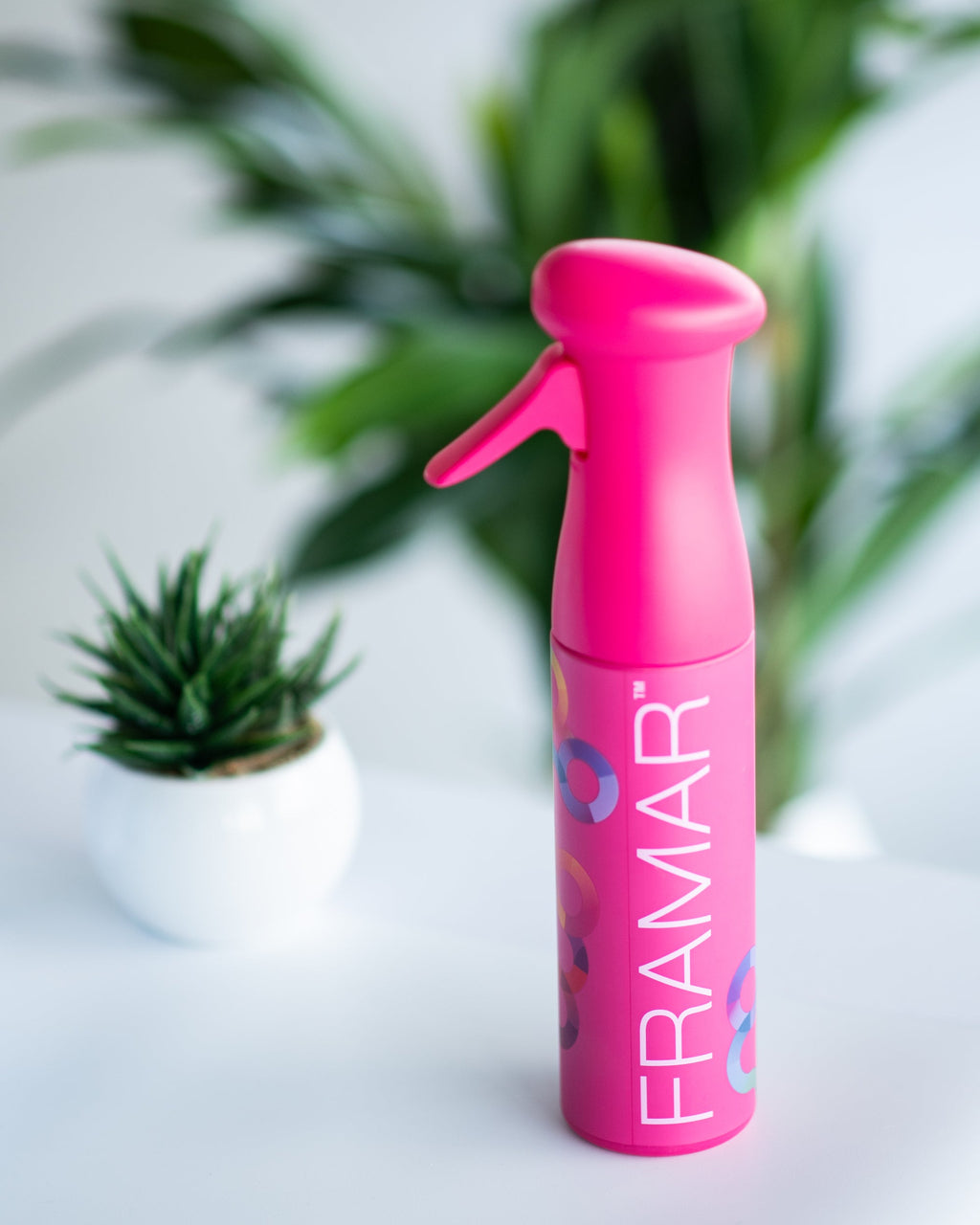 Spray bottle, spray bottle curly hair, spray bottle continuous, spray bottle for hair, spray bottle for plants, spray bottle hair, spray bottle spraying
