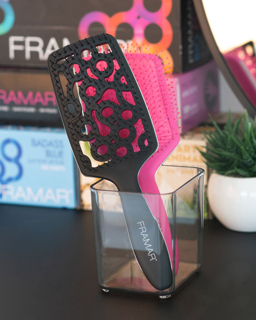 Vented brush, vent hair brush benefits, Hair brush, hair brush to blow dry, hair brush to smooth hair, hair brush with holes, hair brush without cushion, vent brush curved, vent brush dryer, vent brush for hair, are vent brushes good, vent brush hair, vent brush how to use, vented wet brush, 