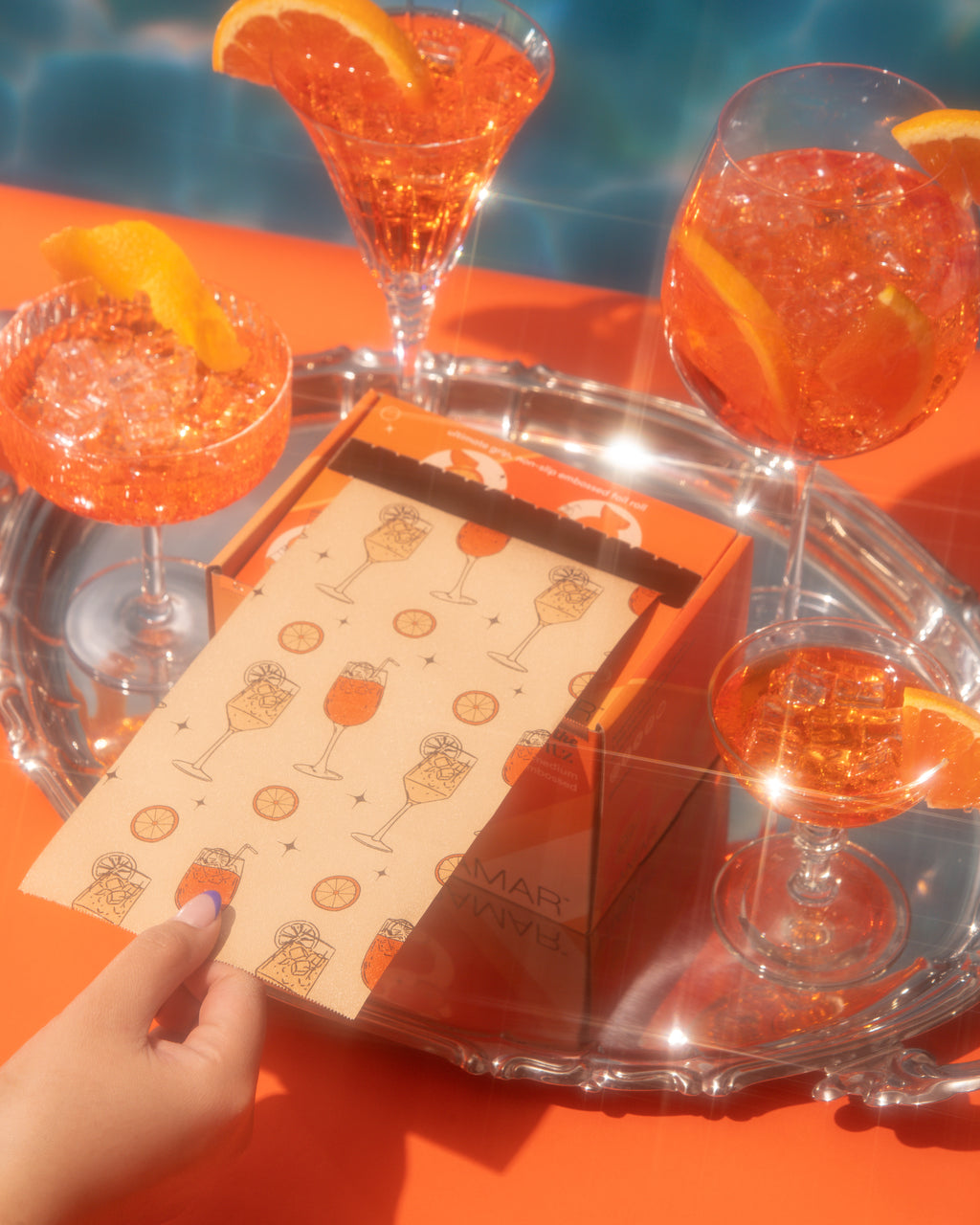 Puttin' On The Spritz - Embossed Roll